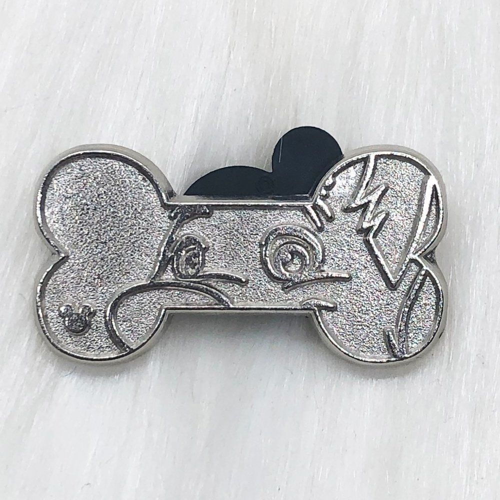 🔮‎ 5/$25 Disney Bolt Bone Chaser Pin